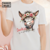 Donkie is ’n wonderlike ding T-hemp vir vroue van poliëster – lig, duursaam en vinnig-droog. Humoristies en speels, perfek vir alledaagse dra.