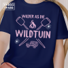 Wilder as die Wildtuin T-Hemp vir meisies. Stoer, oulik en perfek vir kinders wat van avontuur, natuur en diere hou.
